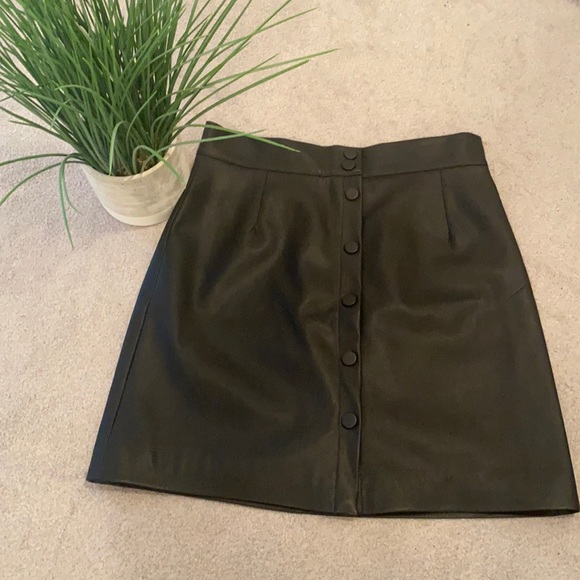 H&M Dresses & Skirts - H&M